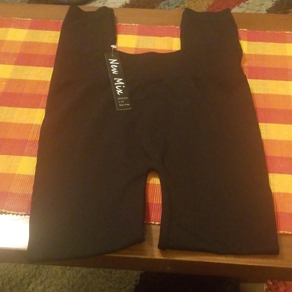 NWT, skinny leg tights